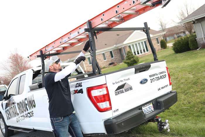providing roof installation, roof repairs and roof inspections in Central Illinois