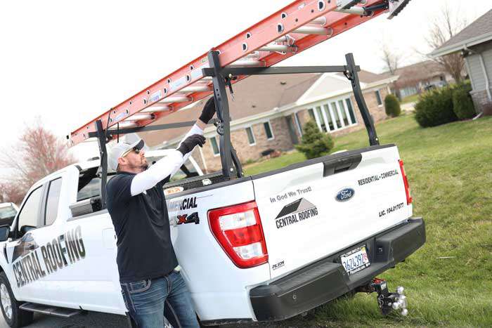 An Savoy Illinois Roofing contractor providing roof inspection